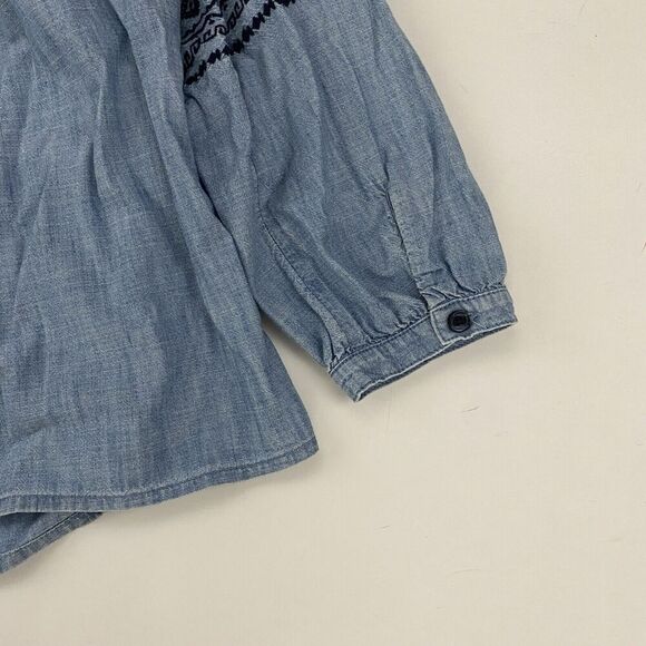 GAP Blue Chambray Off The Shoulder Smocked Embroidered Blouse Size M 3/4 Sleeve - Picture 11 of 11